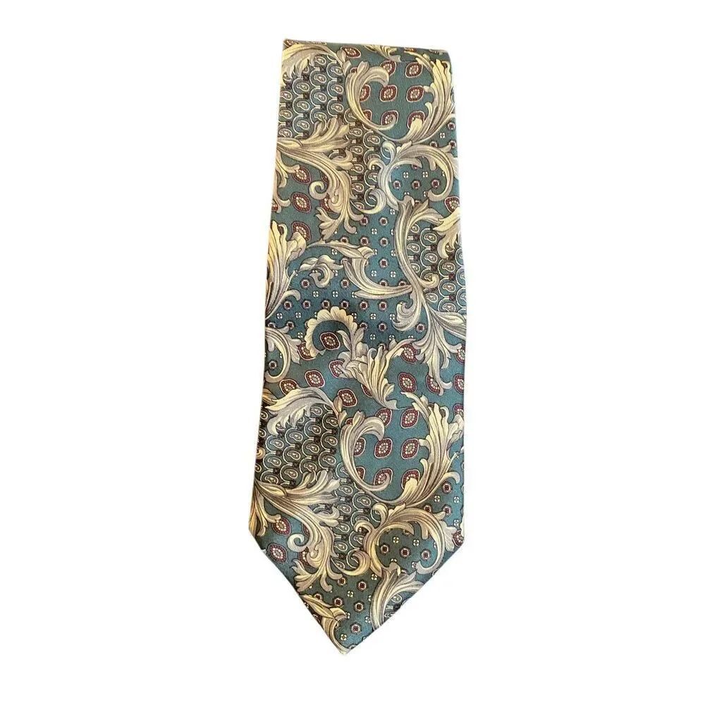 Amherst &Brock vintage, men’s gold label, green paisley, print silk tie 58